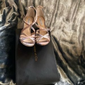 Louise et Cie silver with pinkish coral leather platform dress heels size 8.